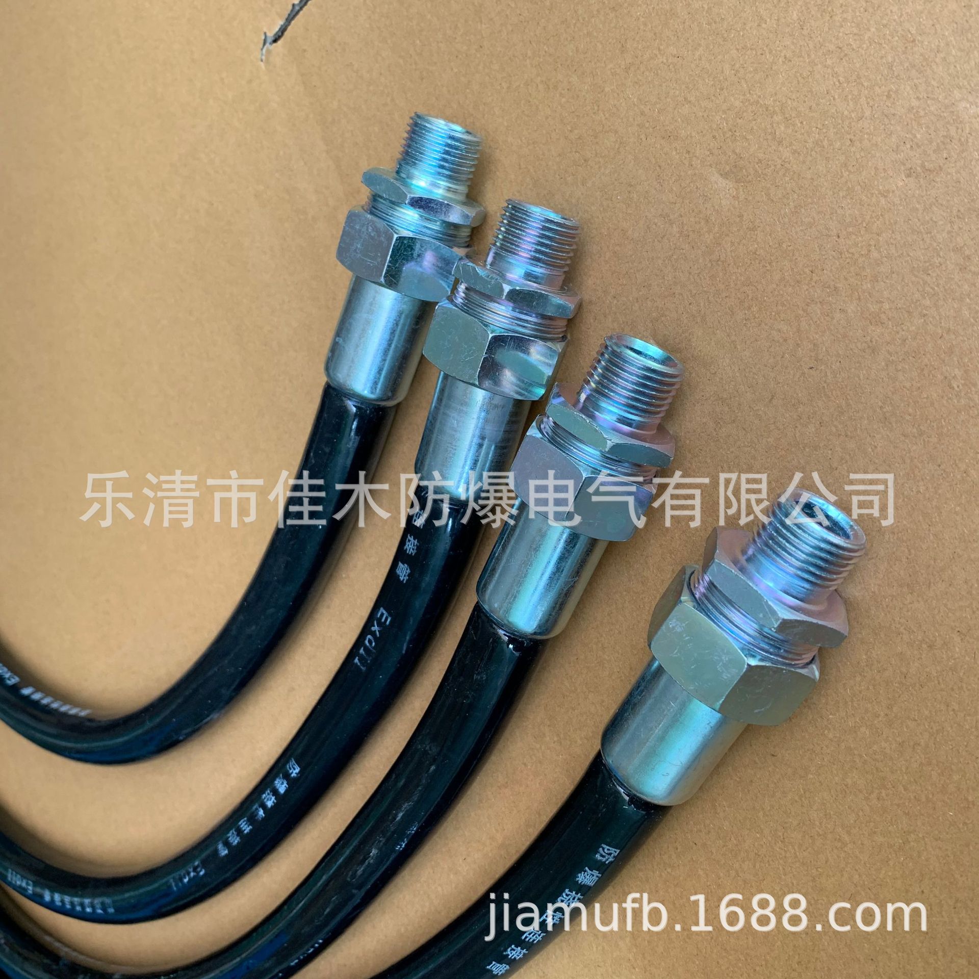 3、防爆压盖和防爆挠性管分别在什么情况下使用？